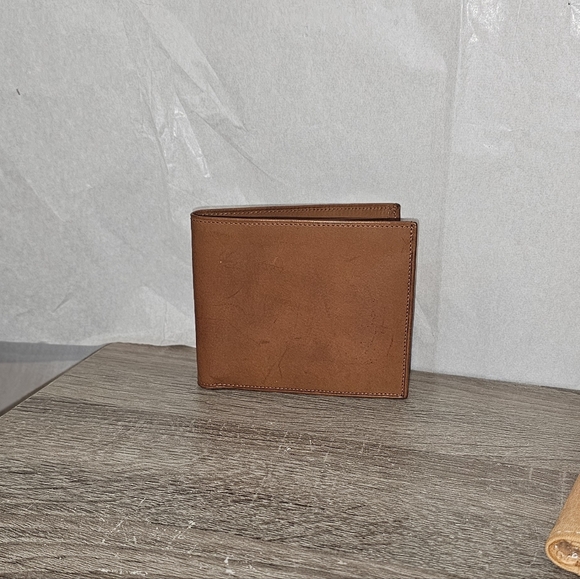 Vintage Coach Slim Tan Leather Wallet~ EUC - Picture 1 of 6